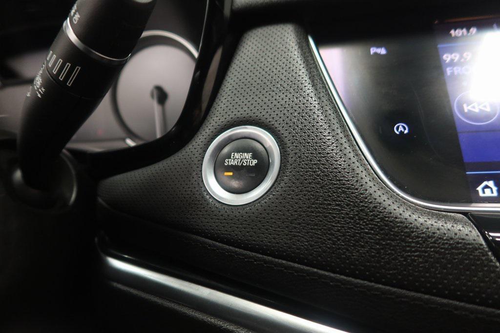 used 2020 Cadillac XT5 car, priced at $21,373