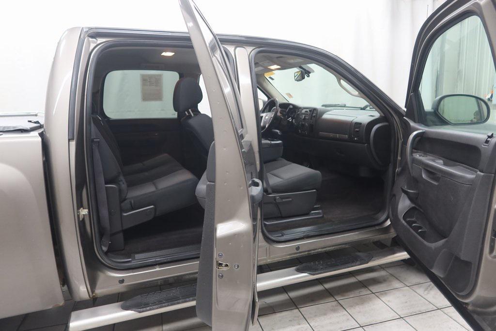 used 2013 Chevrolet Silverado 1500 car, priced at $9,448