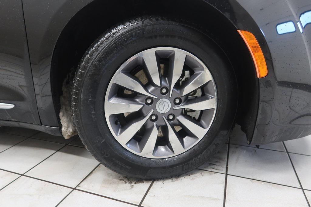used 2019 Chrysler Pacifica Hybrid car, priced at $22,573