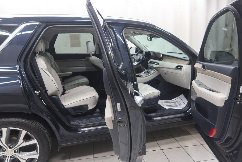 used 2022 Hyundai Palisade car, priced at $27,619