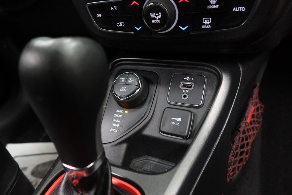 used 2019 Jeep Compass car, priced at $10,296