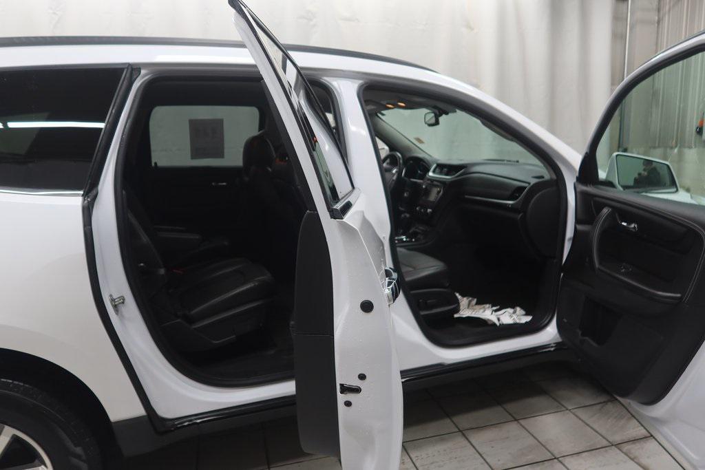 used 2016 Chevrolet Traverse car, priced at $6,995
