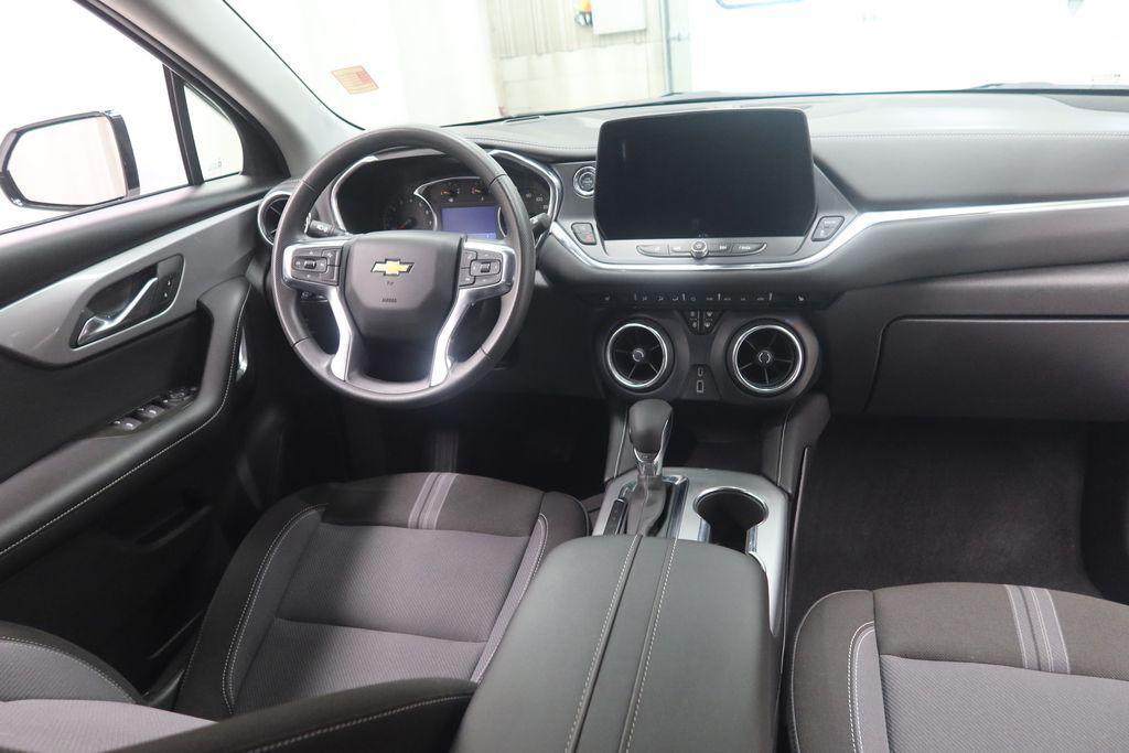 used 2025 Chevrolet Blazer car, priced at $29,030