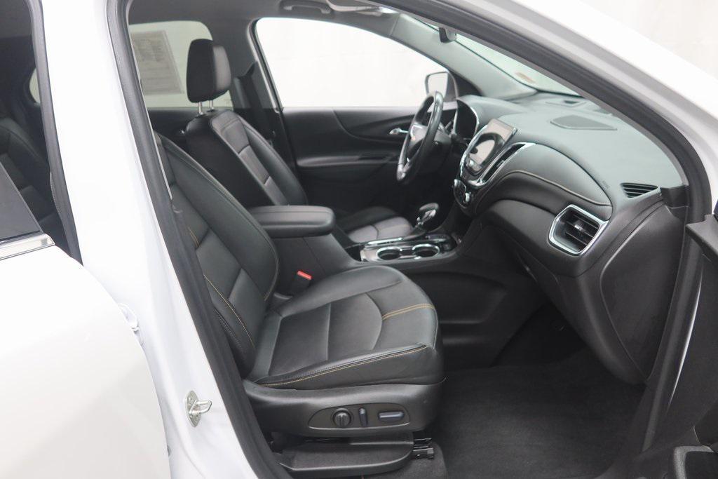 used 2022 Chevrolet Equinox car, priced at $25,515