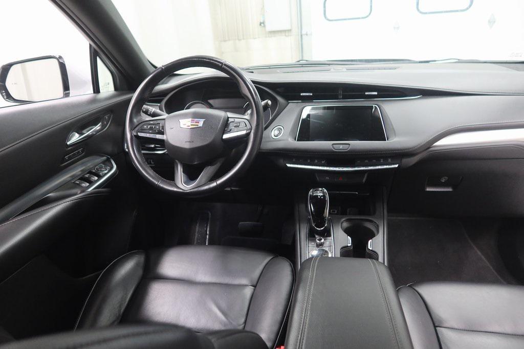 used 2022 Cadillac XT4 car, priced at $25,339