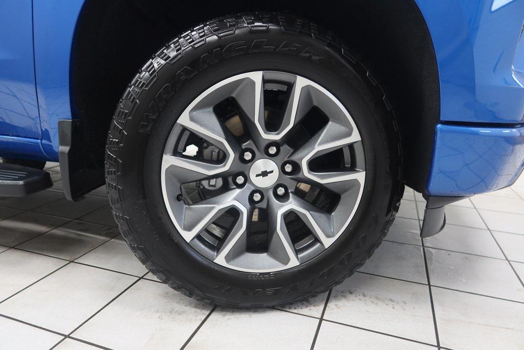 used 2022 Chevrolet Silverado 1500 car, priced at $40,403