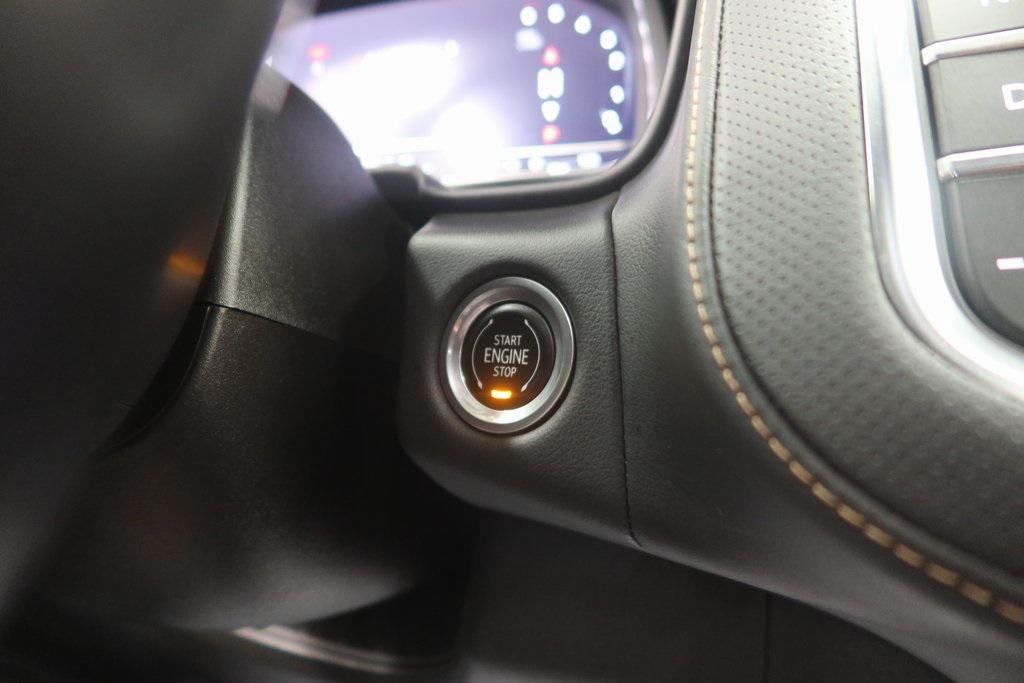 used 2022 GMC Yukon car, priced at $50,962