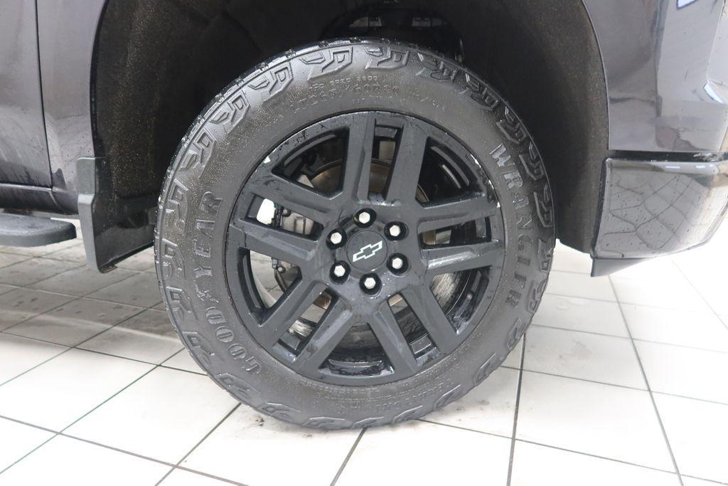 used 2022 Chevrolet Silverado 1500 car, priced at $43,242