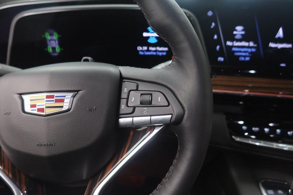 used 2024 Cadillac Escalade ESV car, priced at $83,390