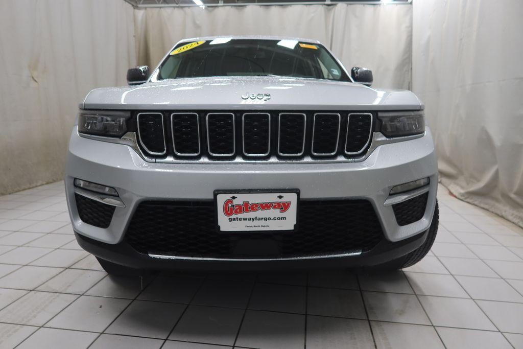 used 2024 Jeep Grand Cherokee car, priced at $31,716
