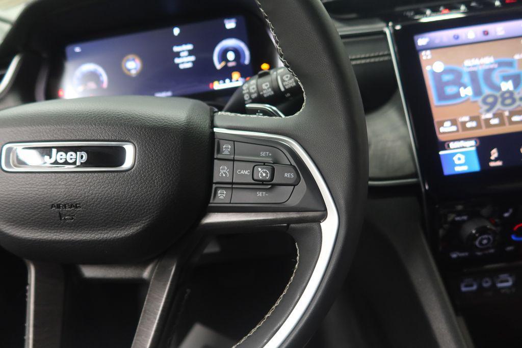 used 2024 Jeep Grand Cherokee car, priced at $31,716