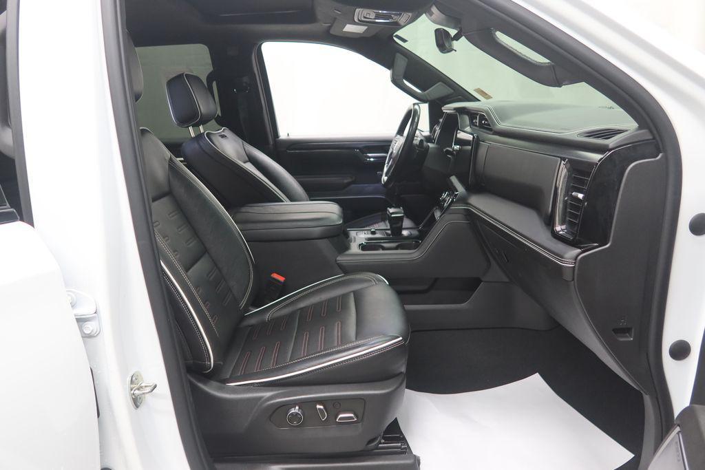 used 2023 GMC Sierra 1500 car, priced at $53,020