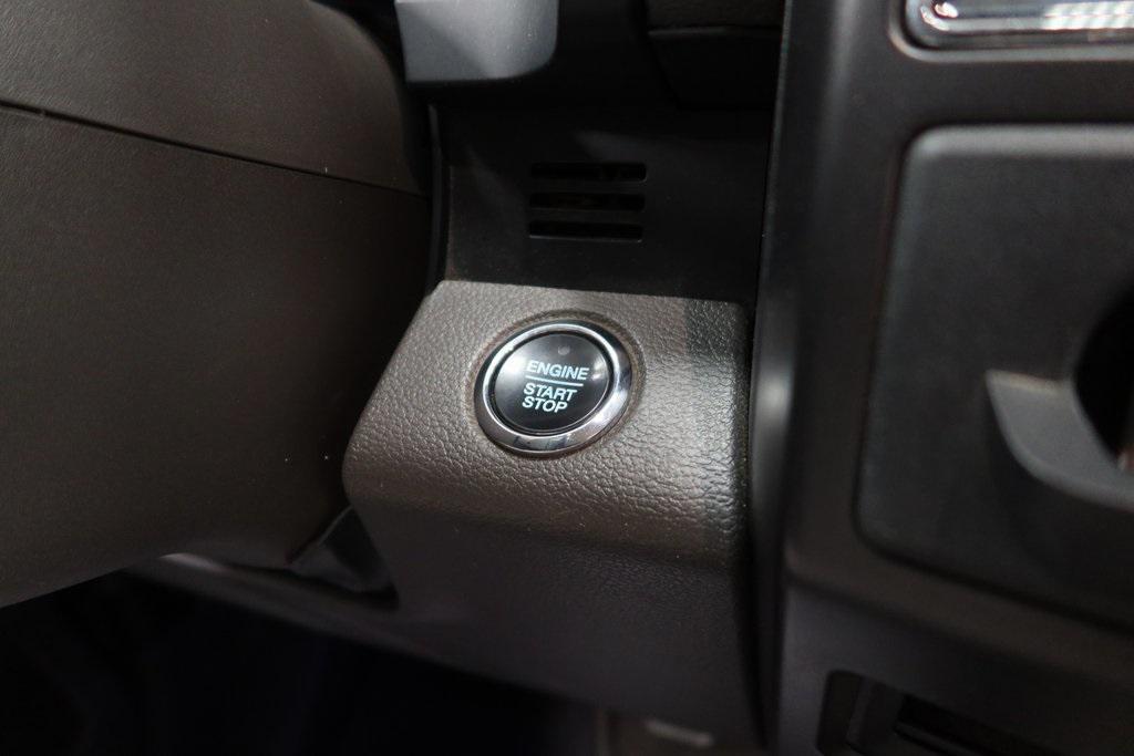 used 2019 Ford Expedition car, priced at $17,228