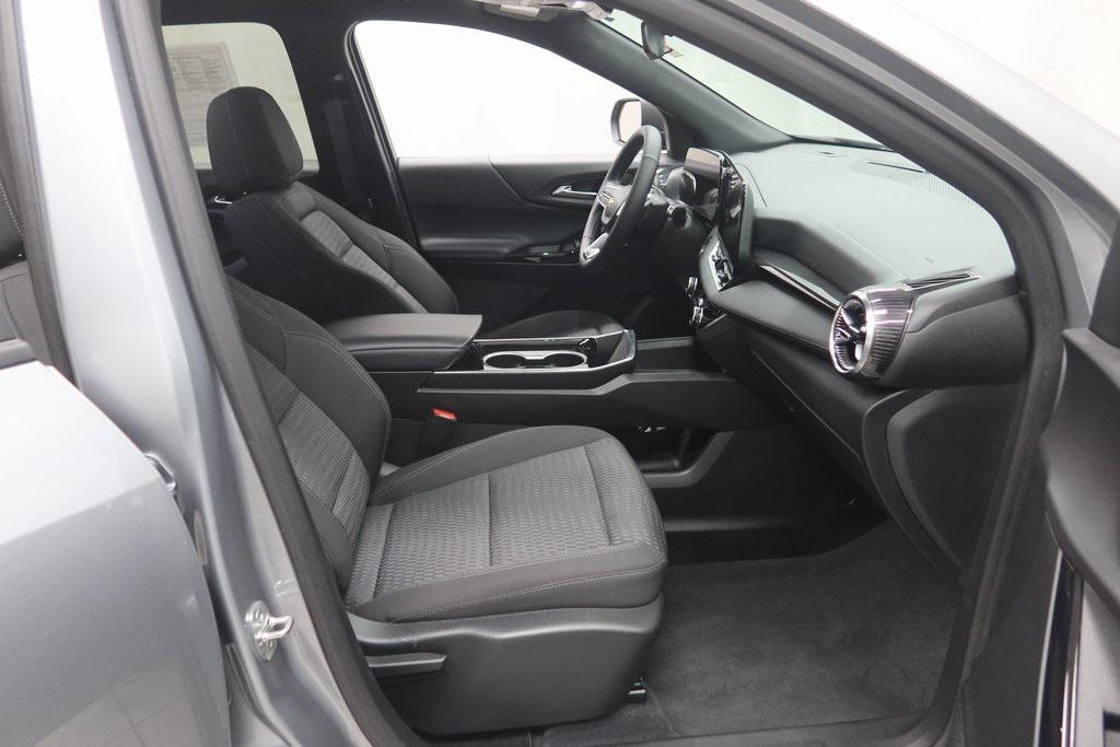 used 2025 Chevrolet Equinox car, priced at $26,941