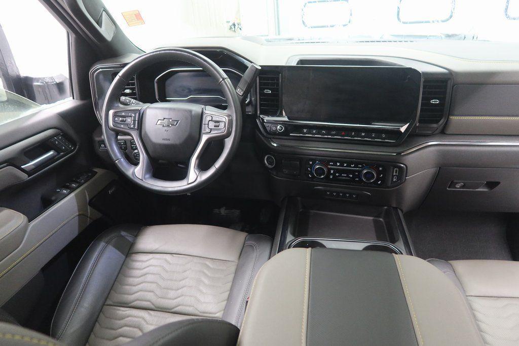 used 2025 Chevrolet Silverado 2500 car, priced at $74,262