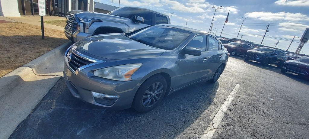 used 2015 Nissan Altima car, priced at $5,900