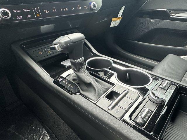 new 2026 Kia K5 car, priced at $30,581