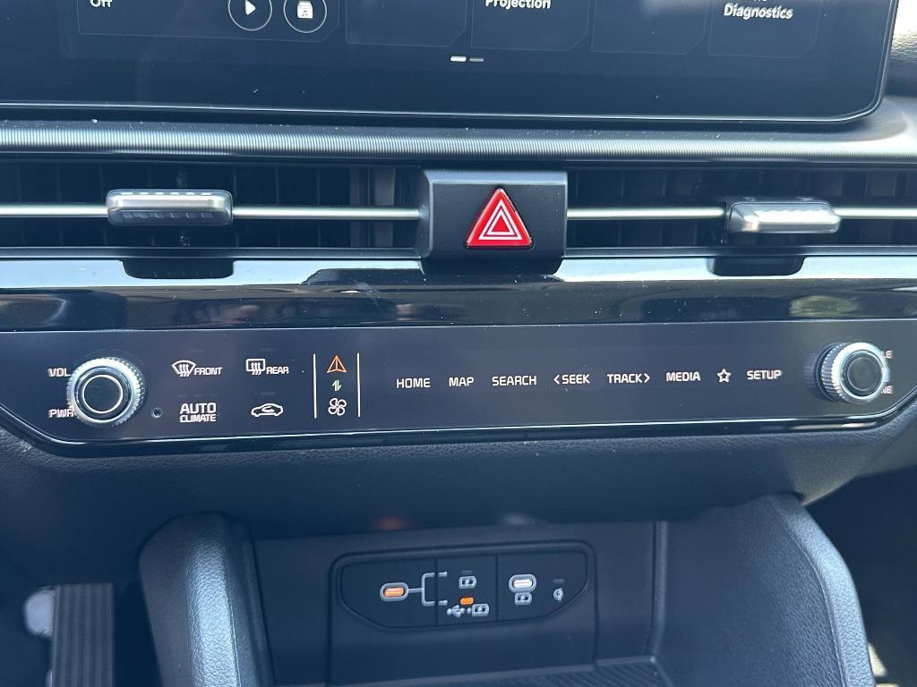 new 2026 Kia Sportage car, priced at $31,965