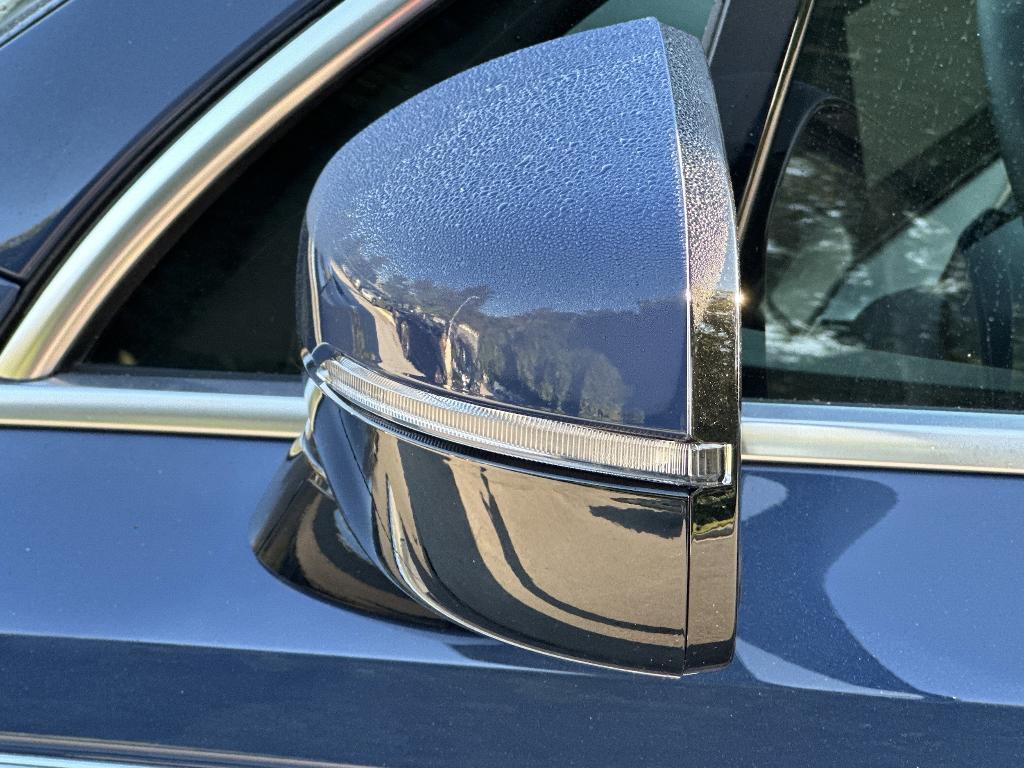 new 2025 Kia Sorento car, priced at $35,500