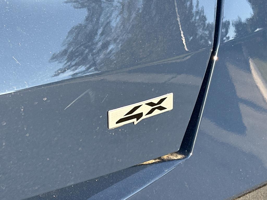 new 2025 Kia Sorento car, priced at $35,500