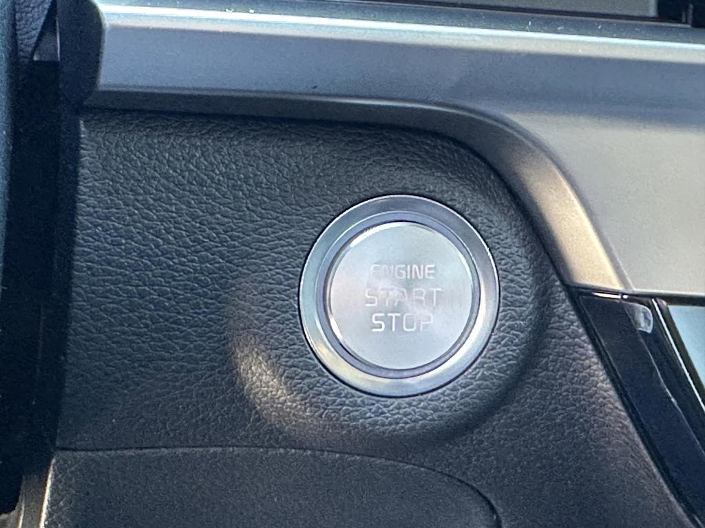 new 2025 Kia Telluride car, priced at $42,190