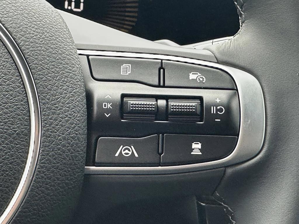 new 2026 Kia K5 car, priced at $30,595