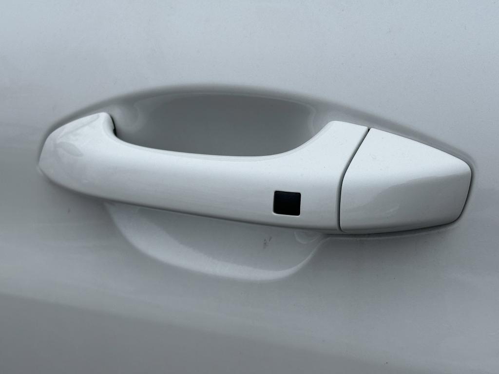 new 2026 Kia K5 car, priced at $30,581