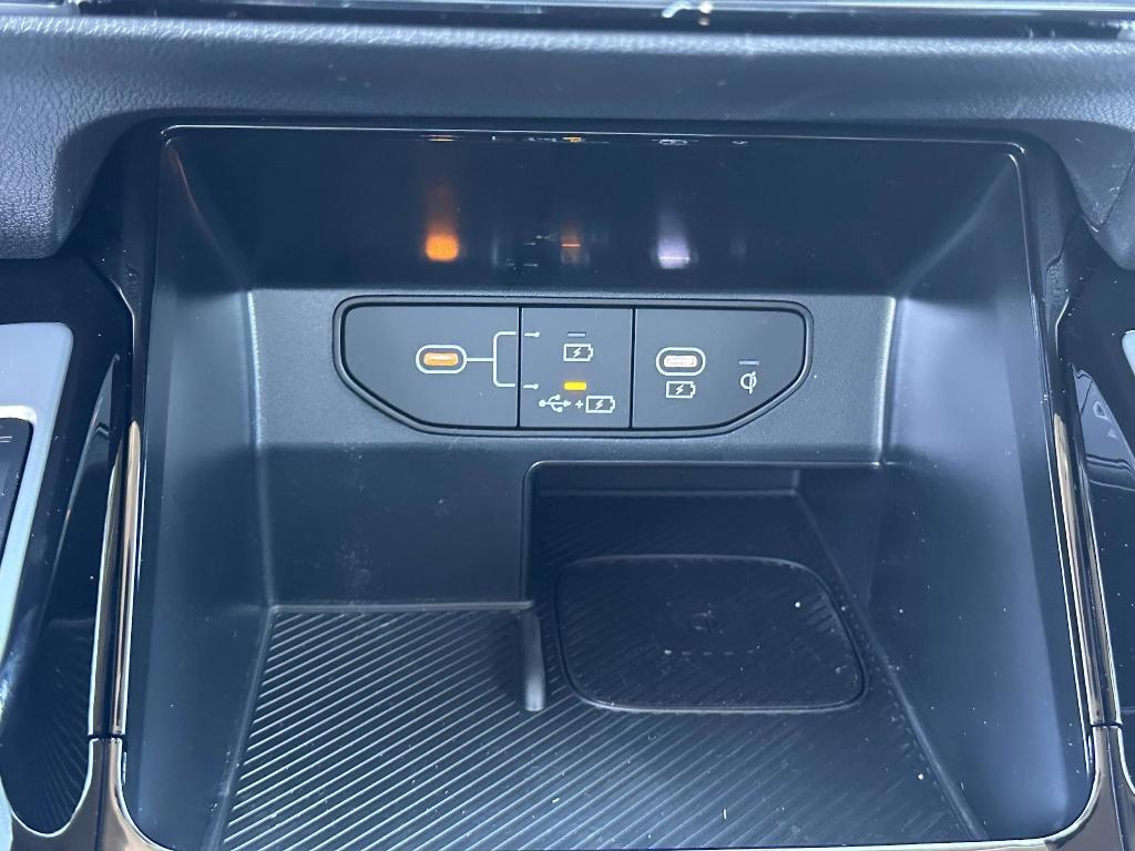 new 2026 Kia Sorento car, priced at $44,376