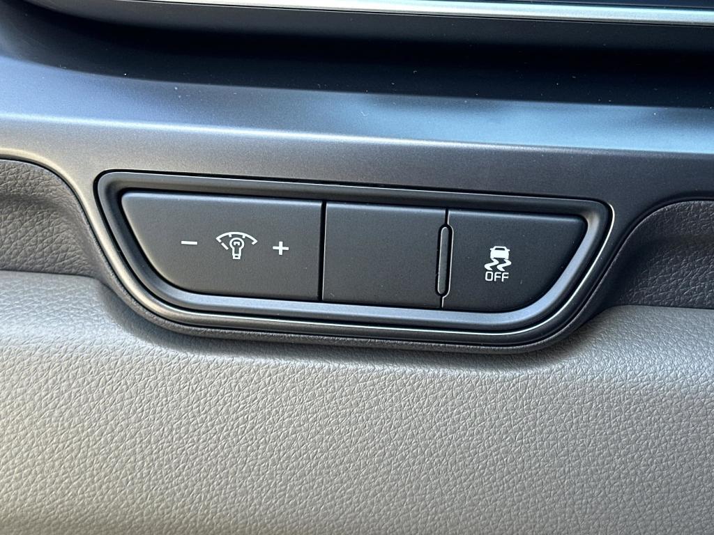 new 2026 Kia Carnival car, priced at $38,791