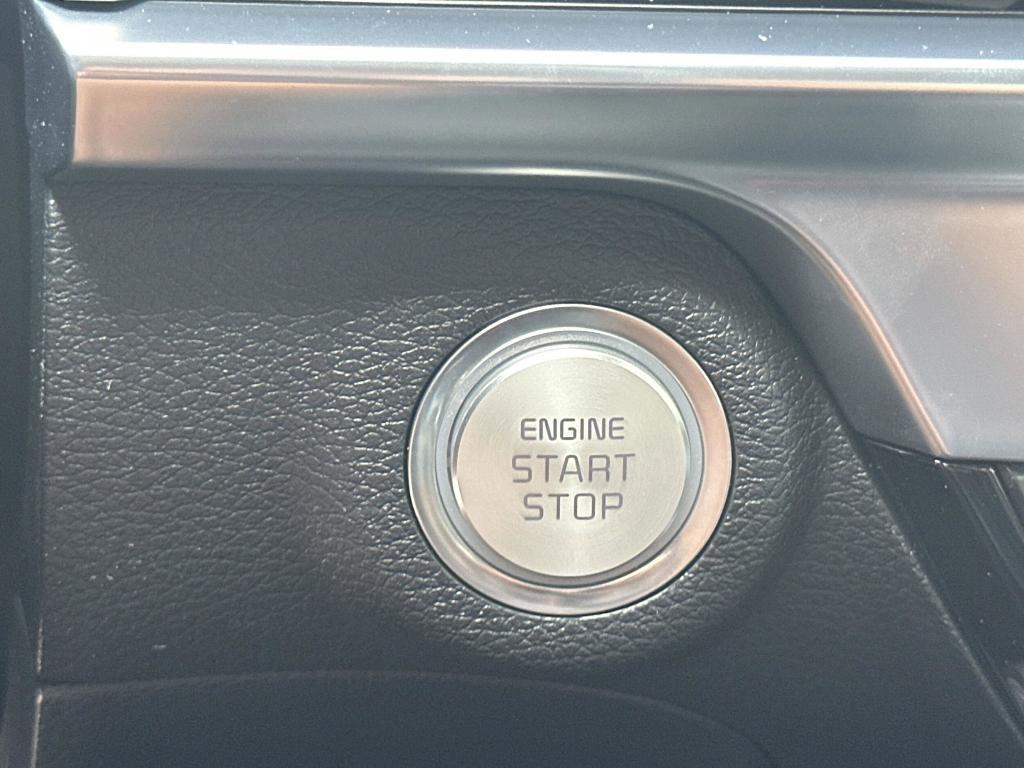 new 2025 Kia Telluride car, priced at $45,000