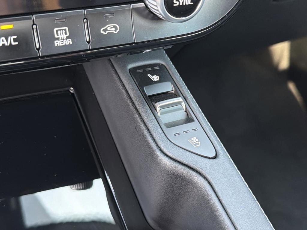 used 2024 Kia Telluride car, priced at $44,209