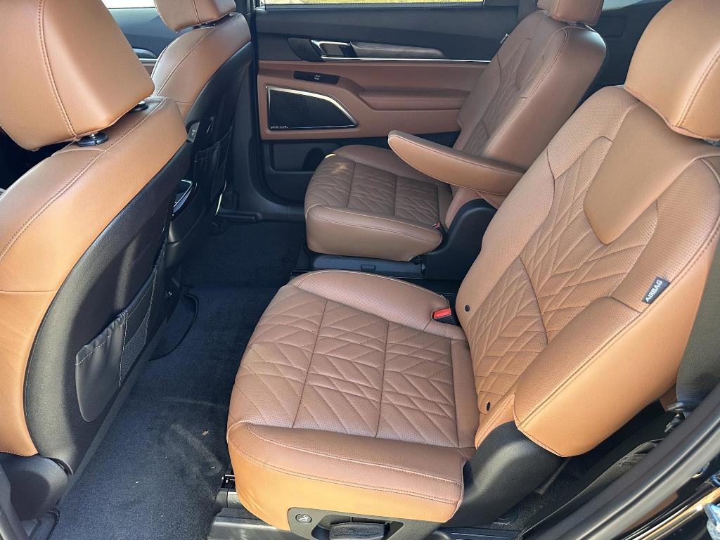 new 2025 Kia Telluride car, priced at $50,833