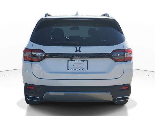new 2026 Honda Pilot car, priced at $44,120