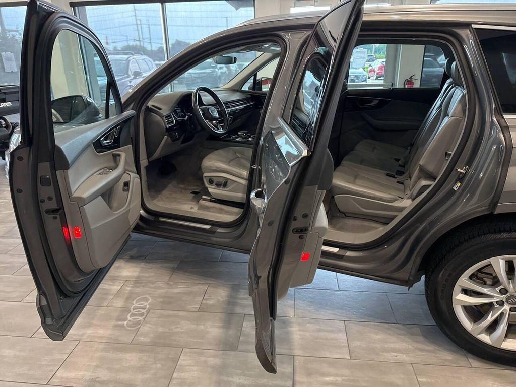 used 2017 Audi Q7 car, priced at $15,490