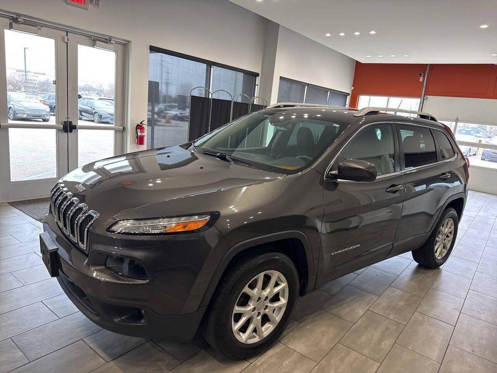 used 2015 Jeep Cherokee car, priced at $6,990