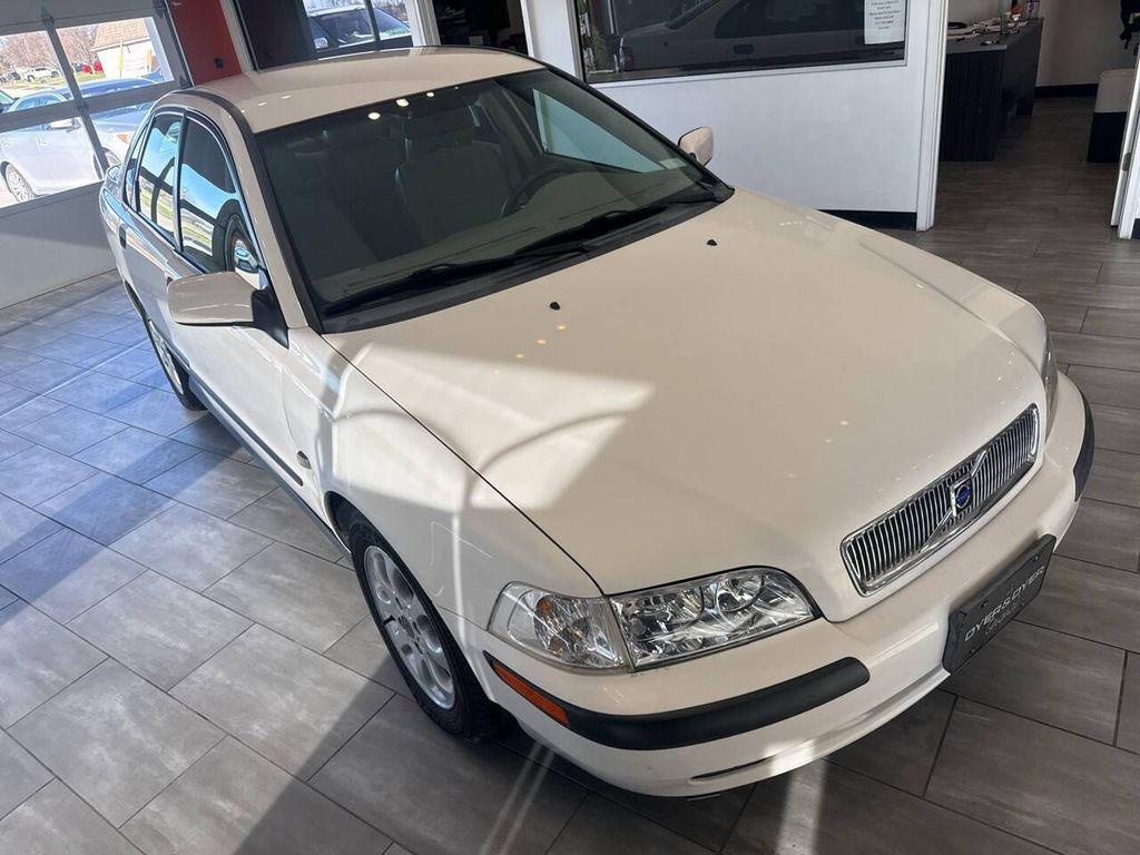 used 2001 Volvo S40 car, priced at $4,990
