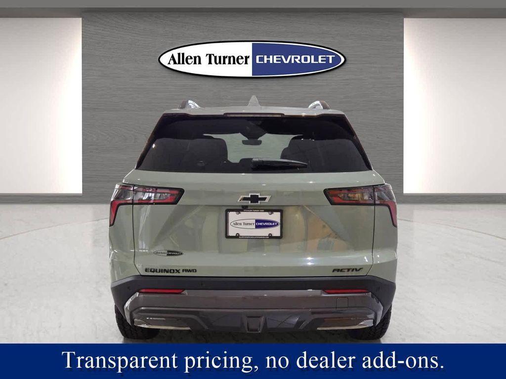 new 2026 Chevrolet Equinox car, priced at $35,615