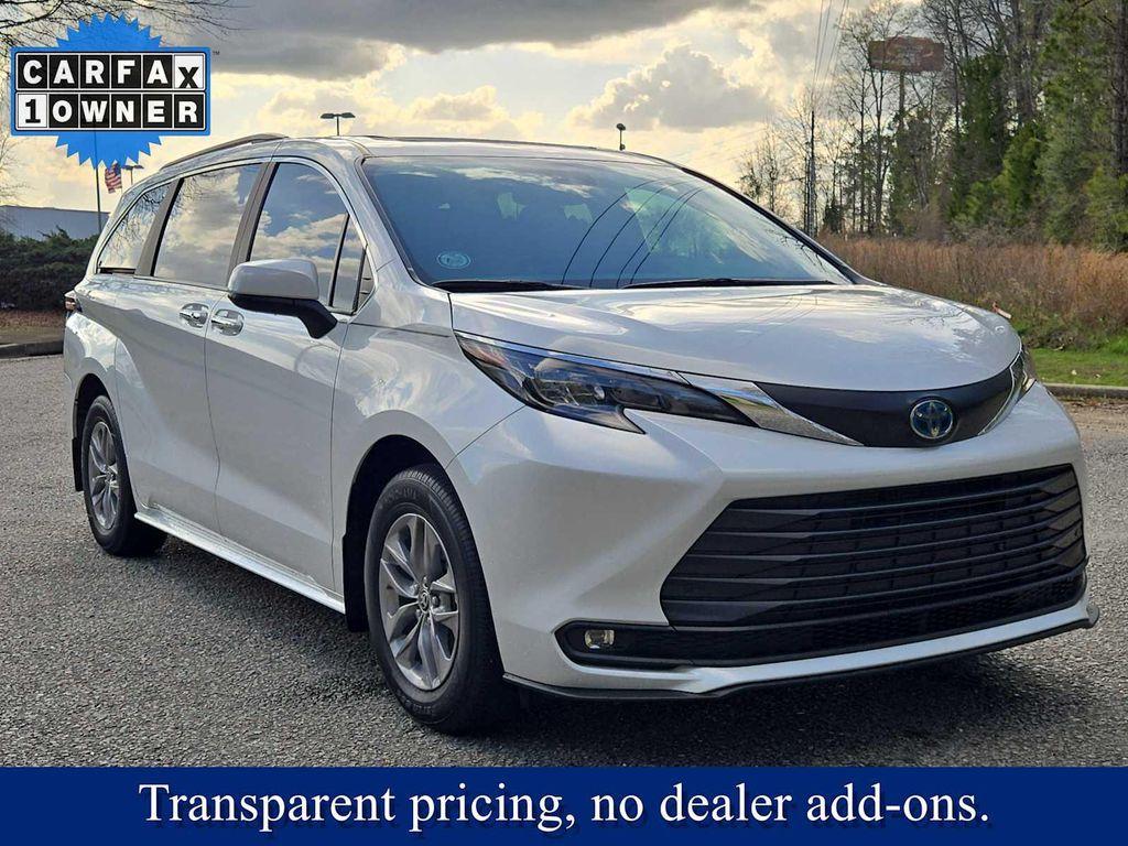 used 2025 Toyota Sienna car, priced at $44,300