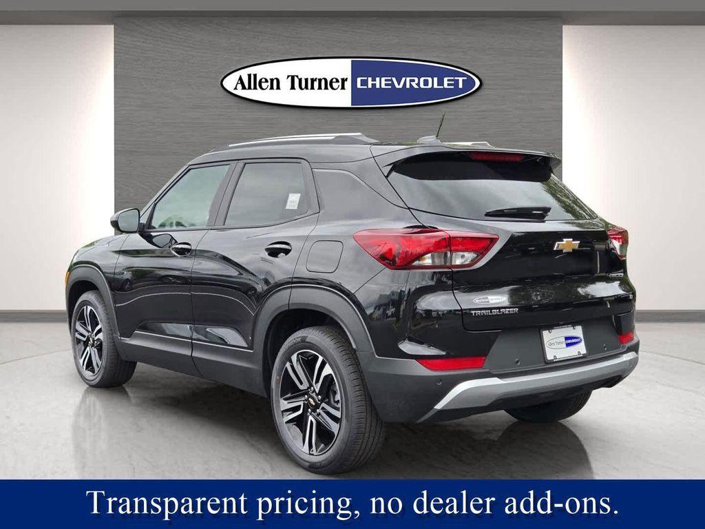 new 2026 Chevrolet TrailBlazer car, priced at $25,765