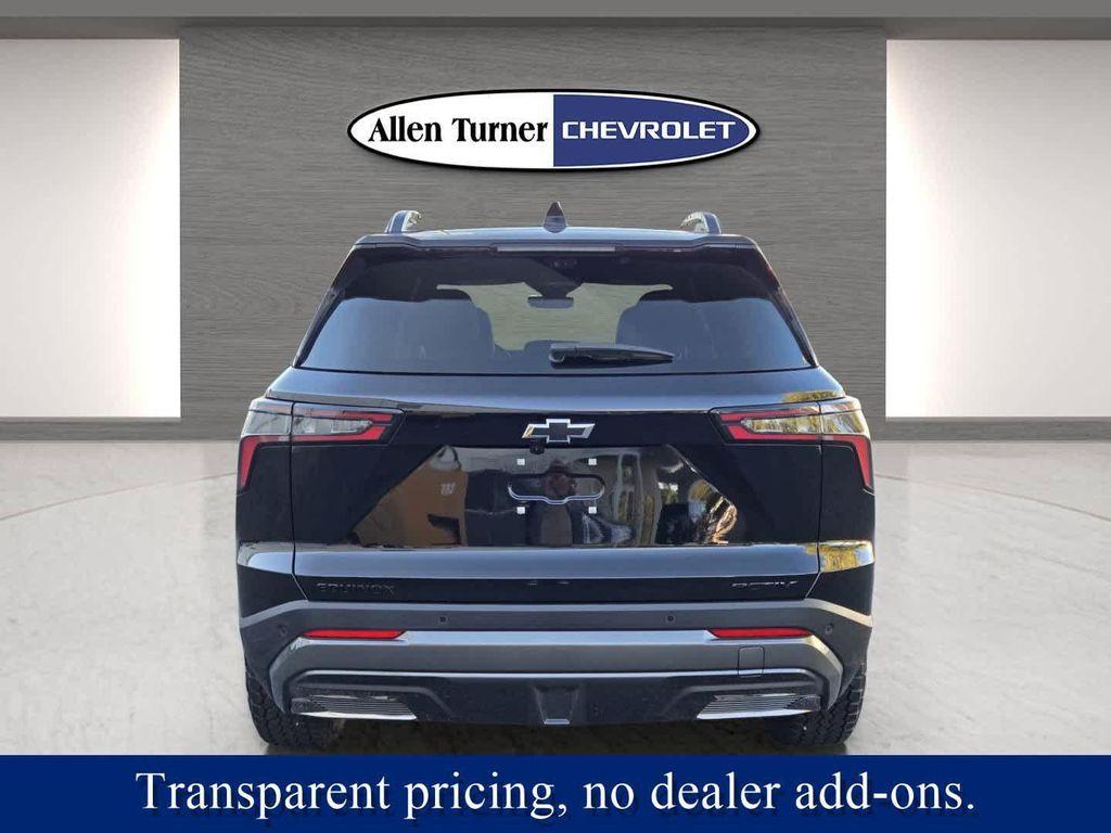 new 2026 Chevrolet Equinox car, priced at $33,290