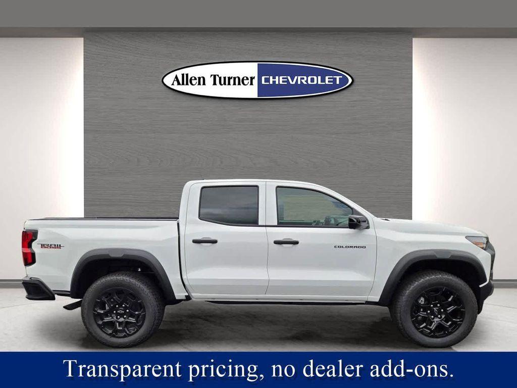 new 2026 Chevrolet Colorado car, priced at $42,625