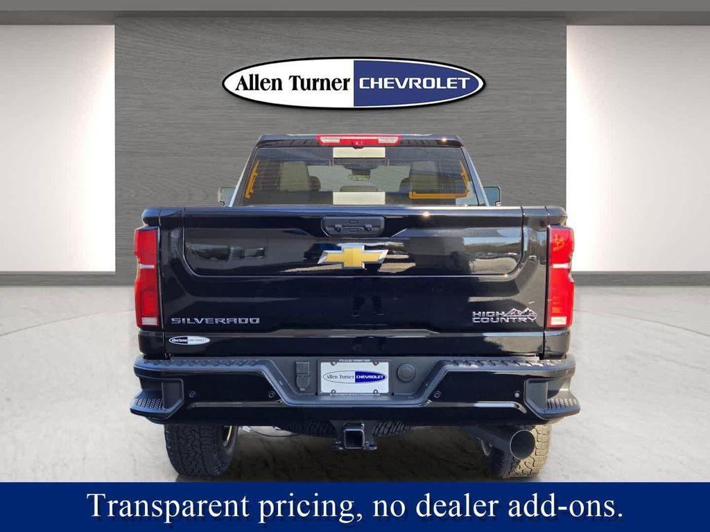 new 2026 Chevrolet Silverado 3500 car, priced at $83,005