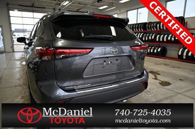 used 2023 Toyota Highlander car