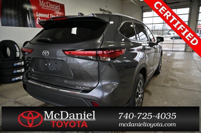 used 2023 Toyota Highlander car