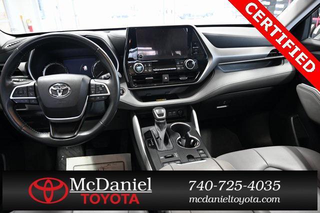 used 2023 Toyota Highlander car