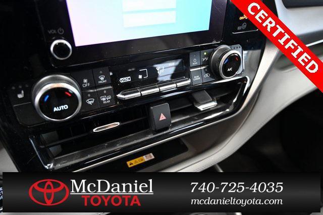 used 2023 Toyota Highlander car