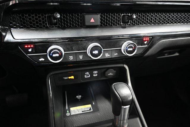 used 2023 Honda CR-V Hybrid car, priced at $32,500