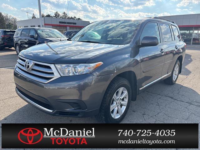 used 2011 Toyota Highlander car, priced at $9,900