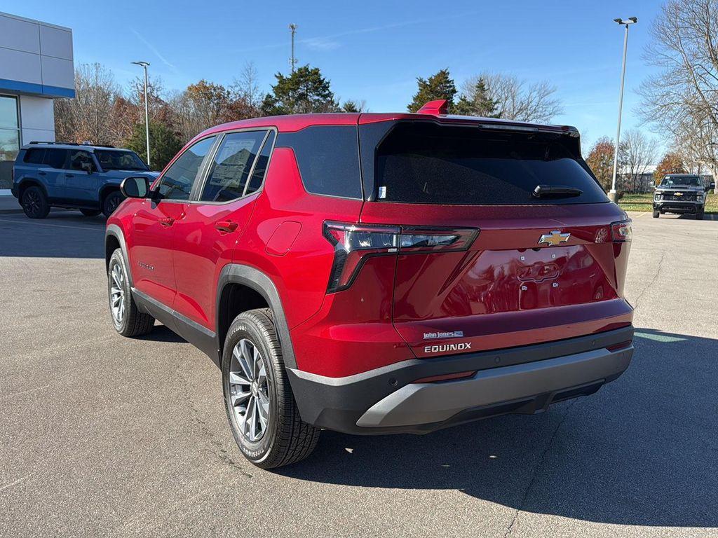new 2026 Chevrolet Equinox car, priced at $32,655