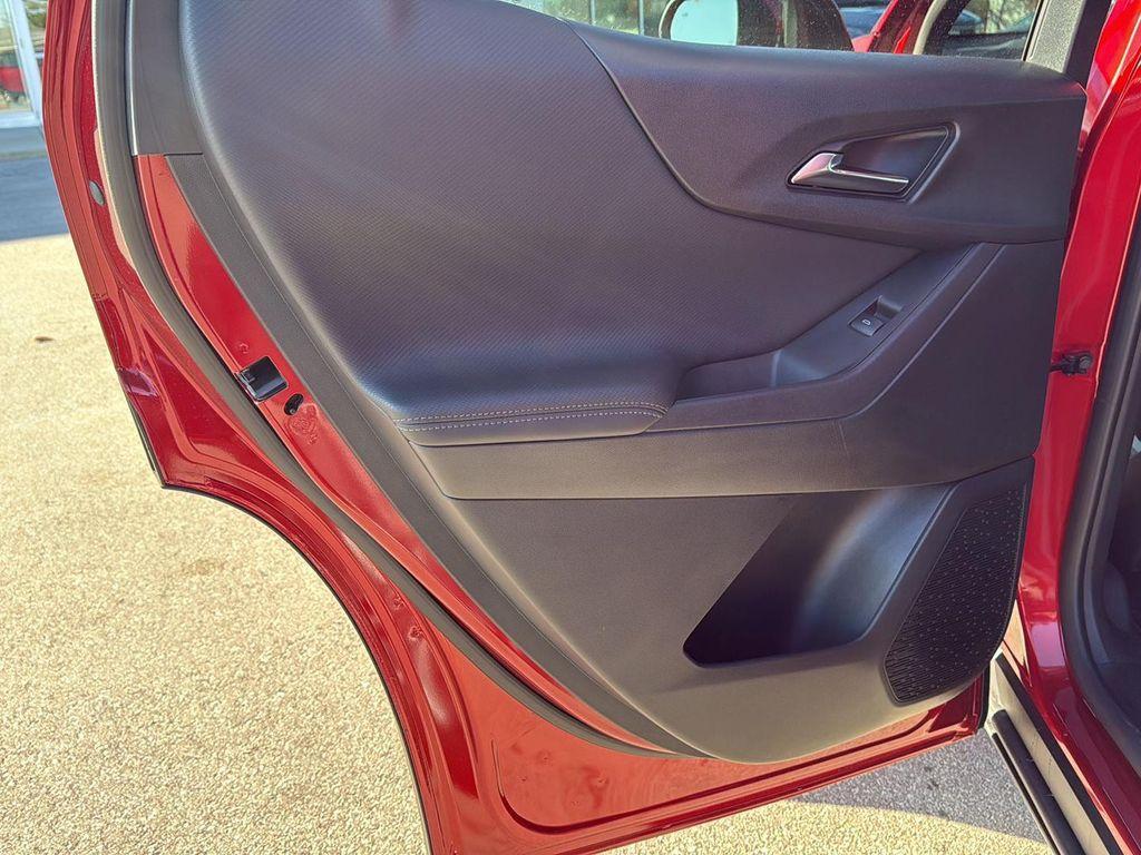 new 2026 Chevrolet Equinox car, priced at $32,655